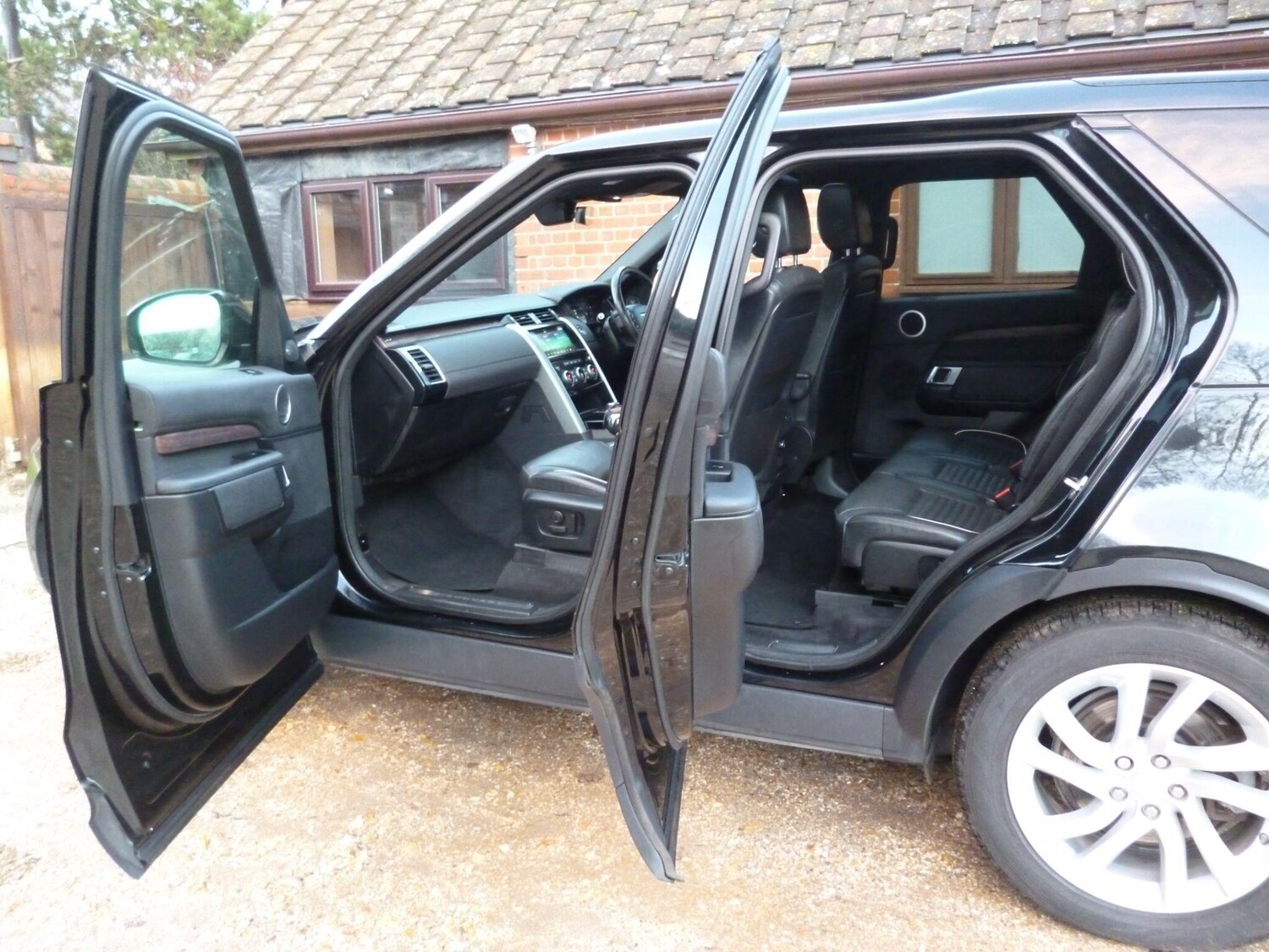 Used Land Rover Discovery 2019 for sale - 76765250: Photo 68