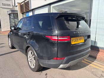 Used Land Rover Discovery 2020 for sale - 77753504: Photo