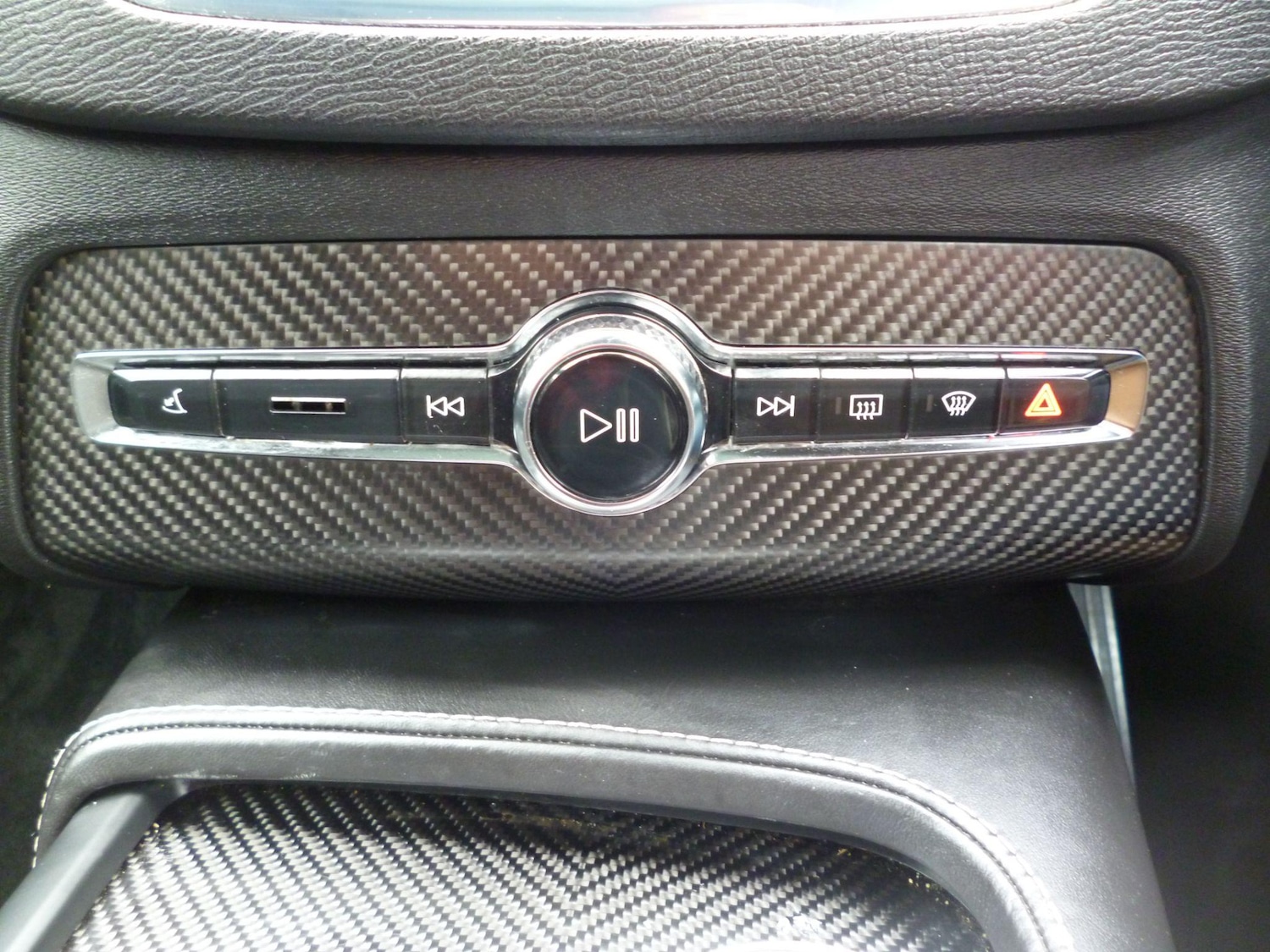 Used Volvo XC90 2016 for sale - 76476495: Photo 28