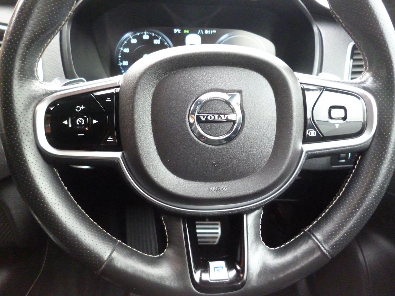 Used Volvo XC90 2016 for sale - 76476495: Photo 39