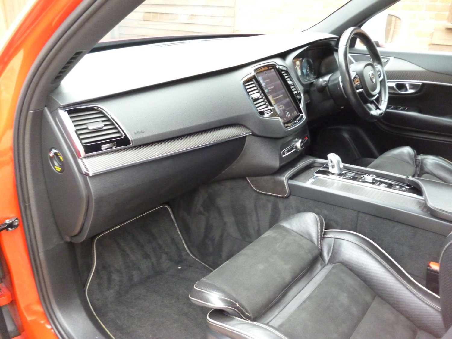 Used Volvo XC90 2016 for sale - 76476495: Photo 41