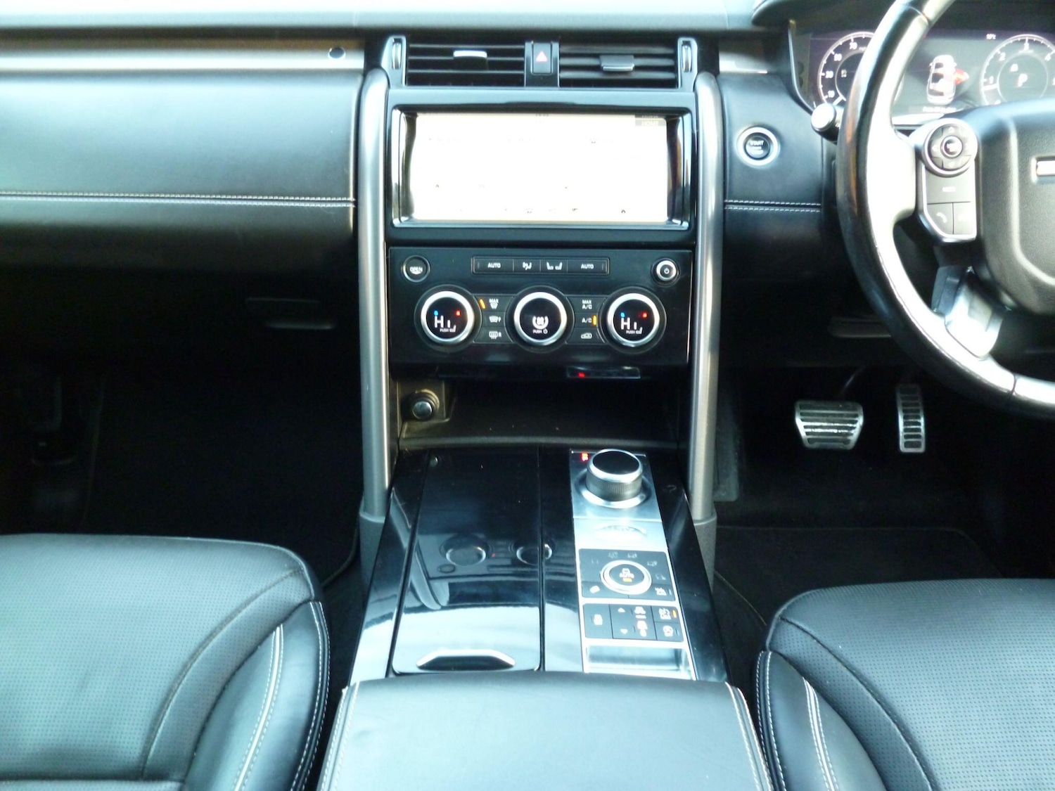 Used Land Rover Discovery 2018 for sale - 76936415: Photo 29