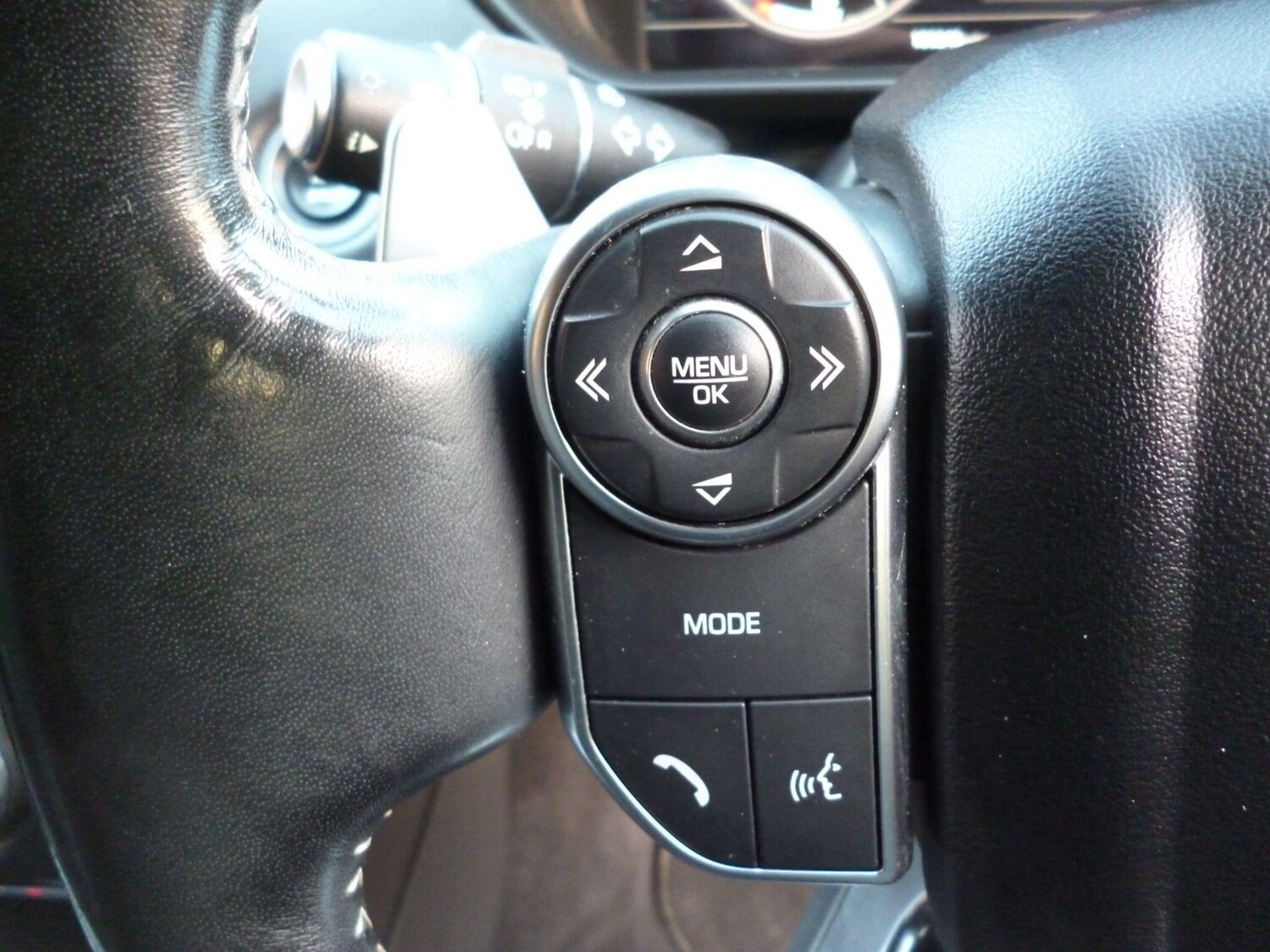 Used Land Rover Discovery 2018 for sale - 76936415: Photo 36