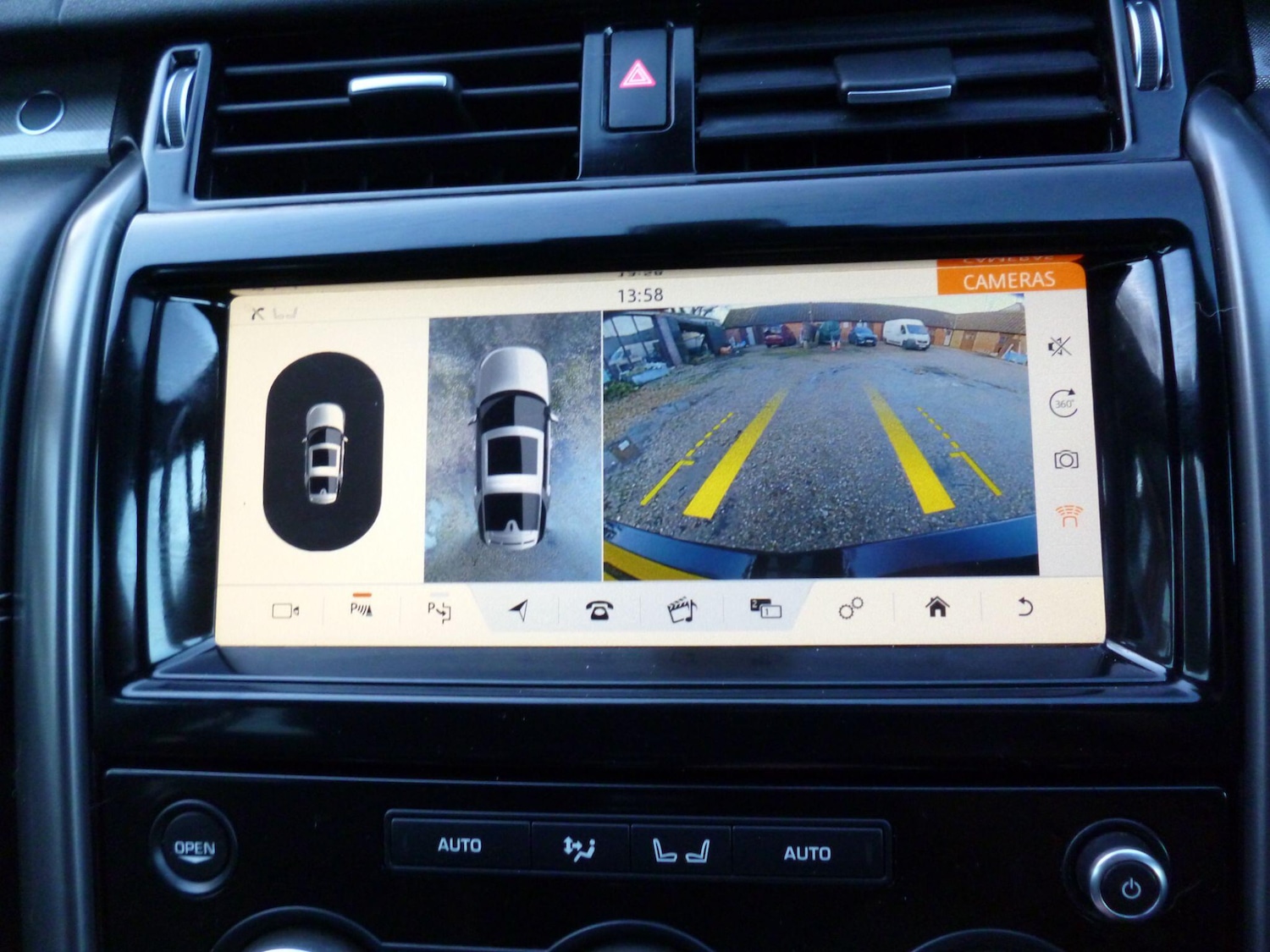 Used Land Rover Discovery 2018 for sale - 76936415: Photo 52