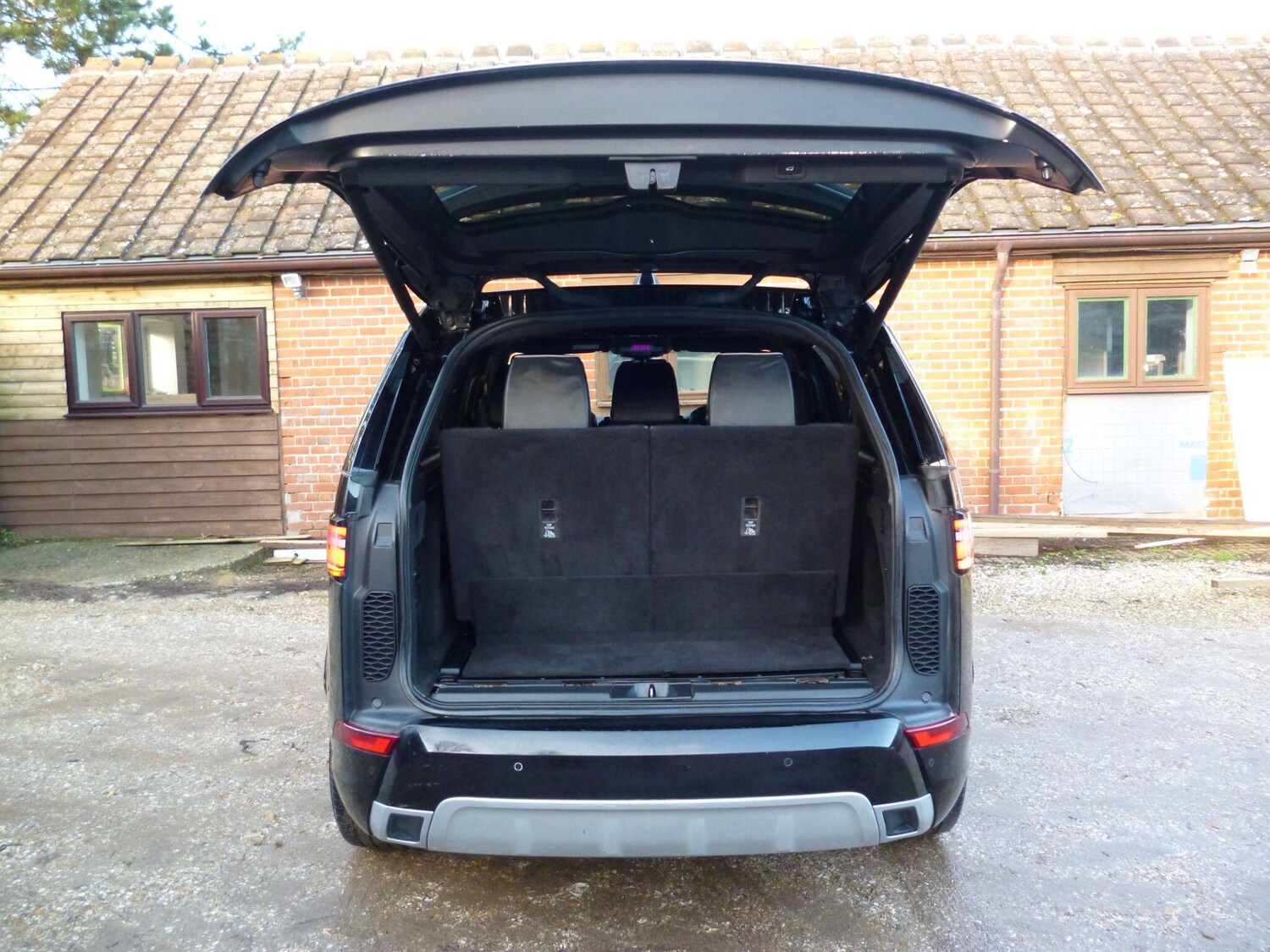 Used Land Rover Discovery 2018 for sale - 76936415: Photo 60