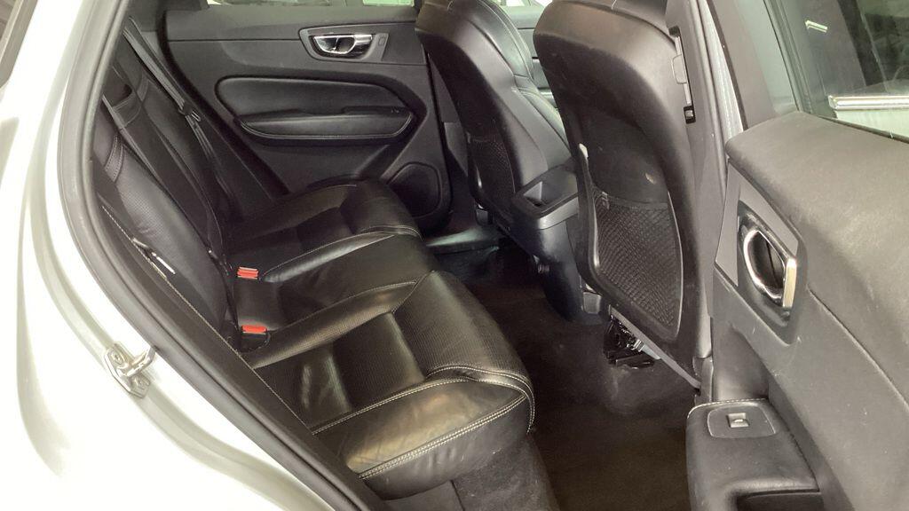 Used Volvo XC60 2018 for sale - 77559764: Photo 7