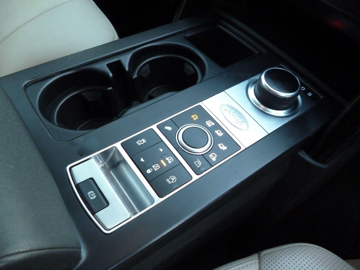 Used Land Rover Discovery 2019 for sale - 76995538: Photo 22