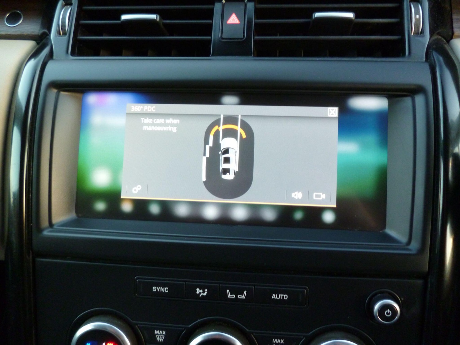 Used Land Rover Discovery 2019 for sale - 76995538: Photo 30