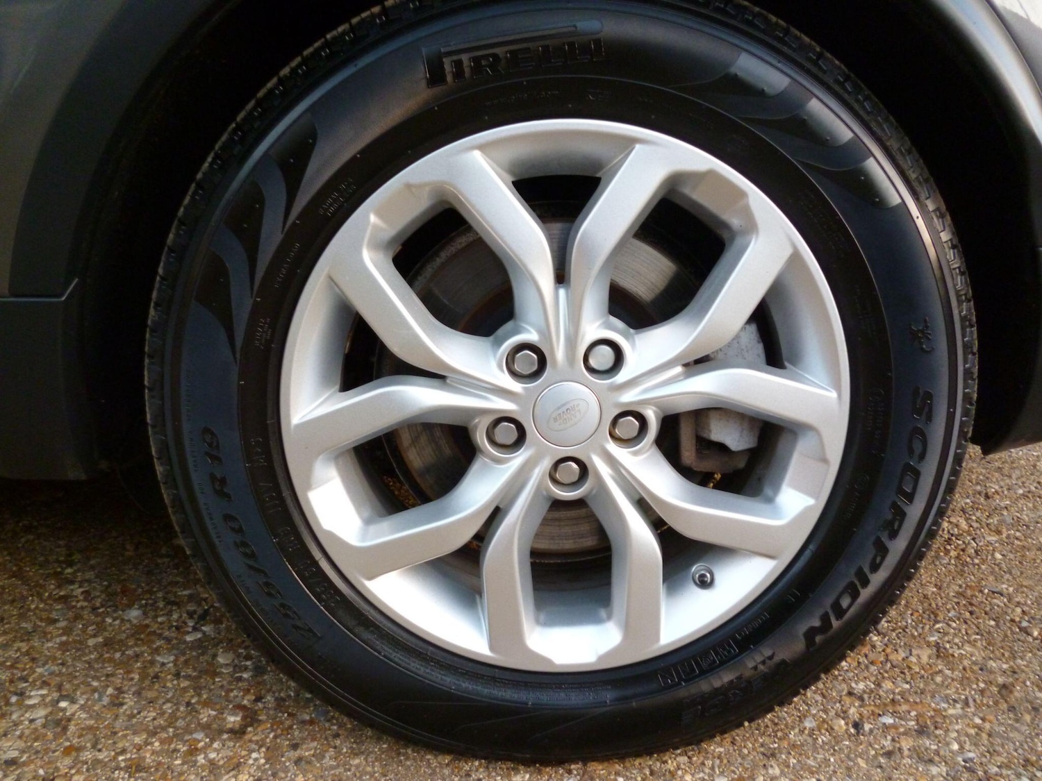 Used Land Rover Discovery 2019 for sale - 76995538: Photo 55