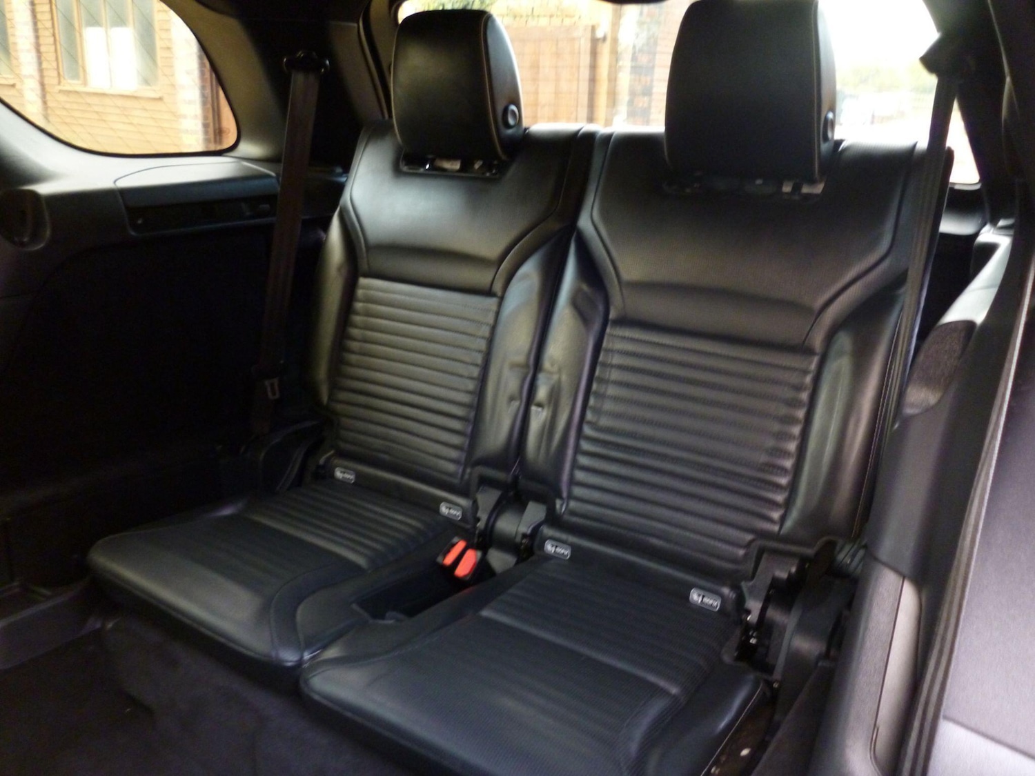 Used Land Rover Discovery 2019 for sale - 76476510: Photo 30