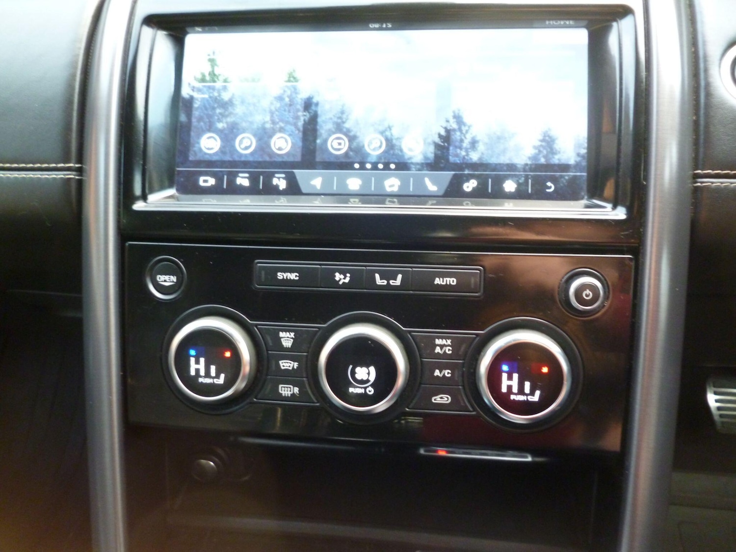 Used Land Rover Discovery 2019 for sale - 76476510: Photo 33