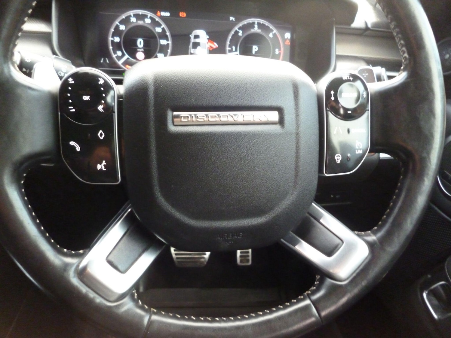 Used Land Rover Discovery 2019 for sale - 76476510: Photo 42