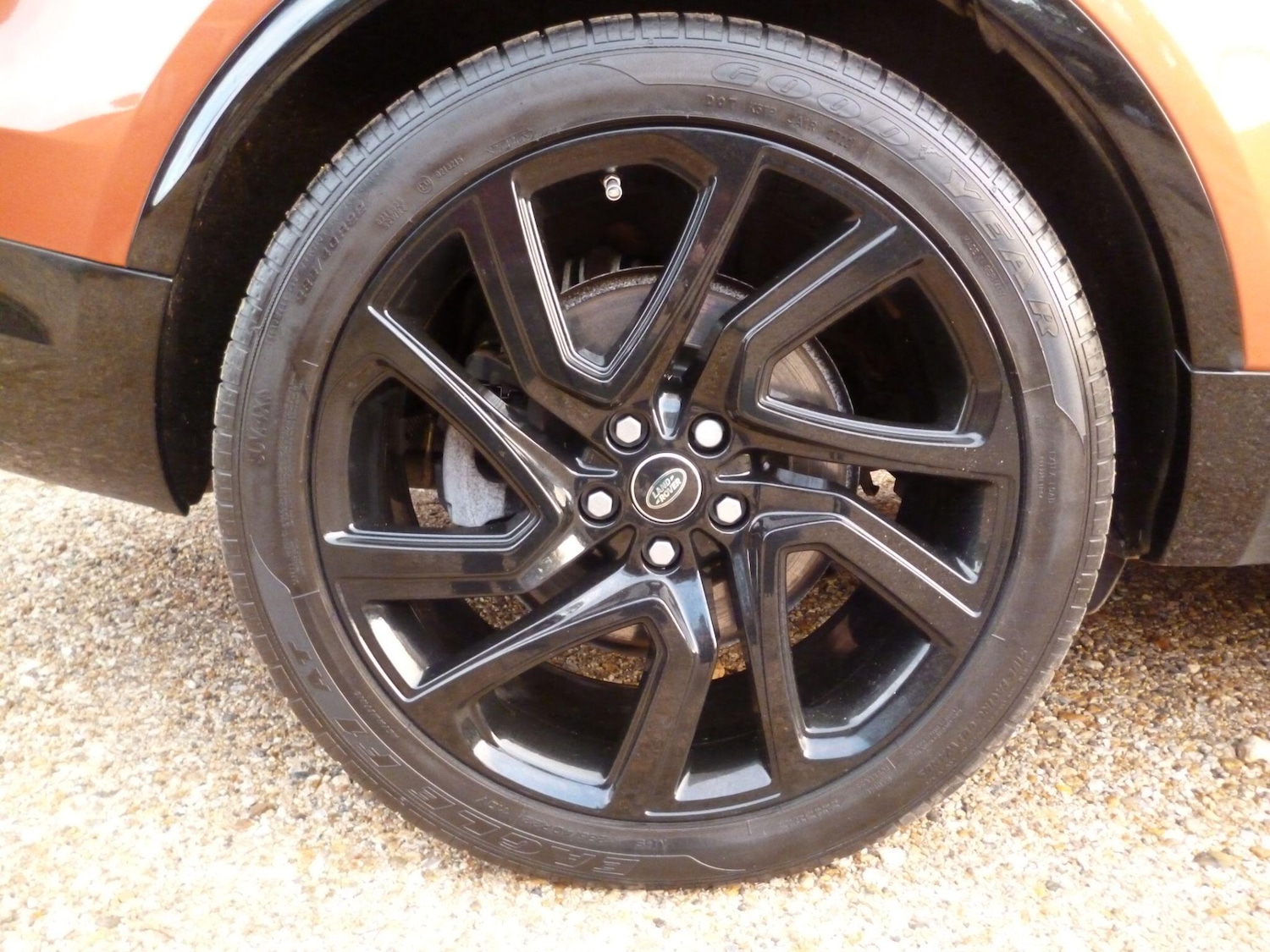 Used Land Rover Discovery 2019 for sale - 76476510: Photo 65