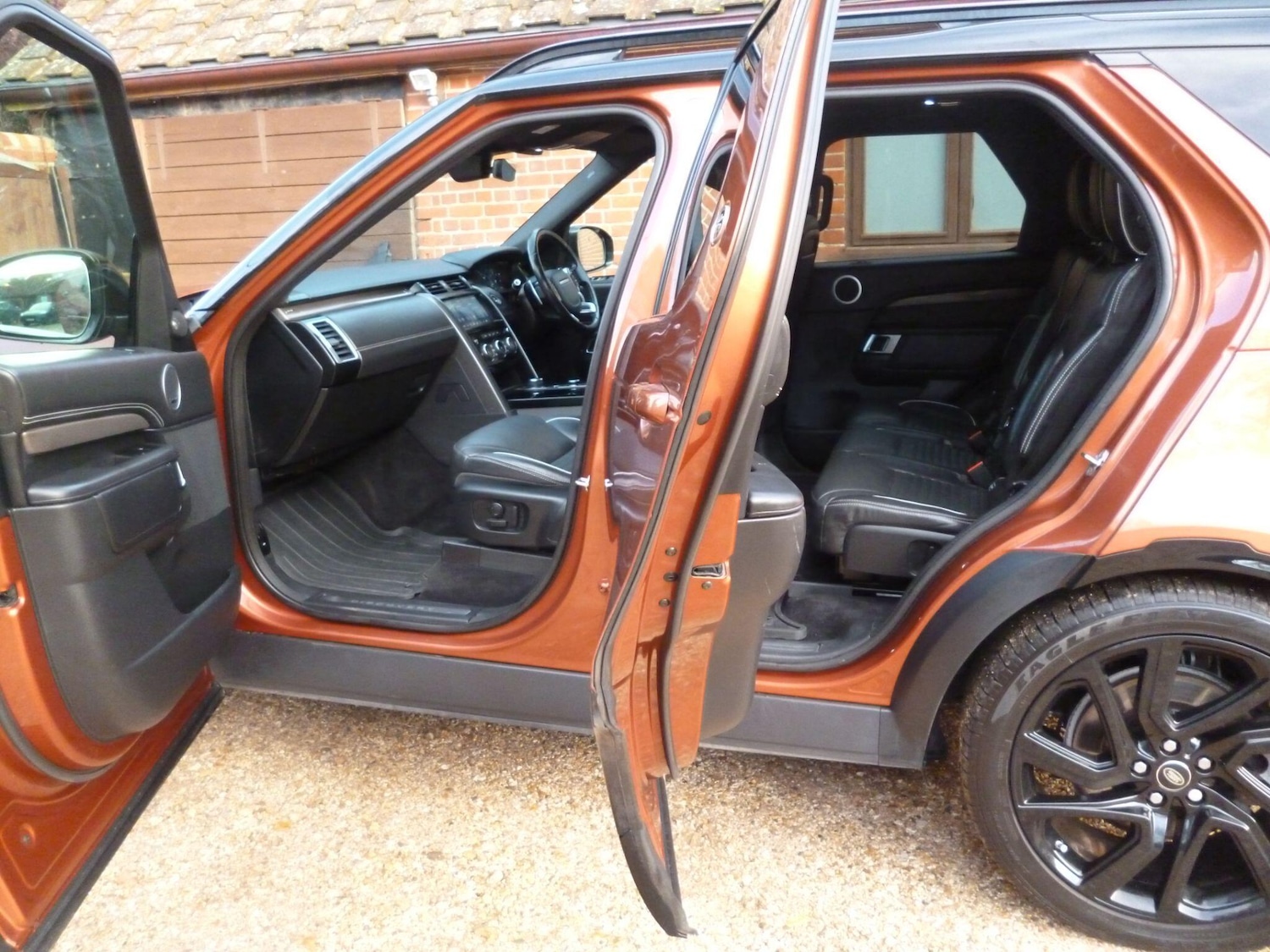 Used Land Rover Discovery 2019 for sale - 76476510: Photo 73