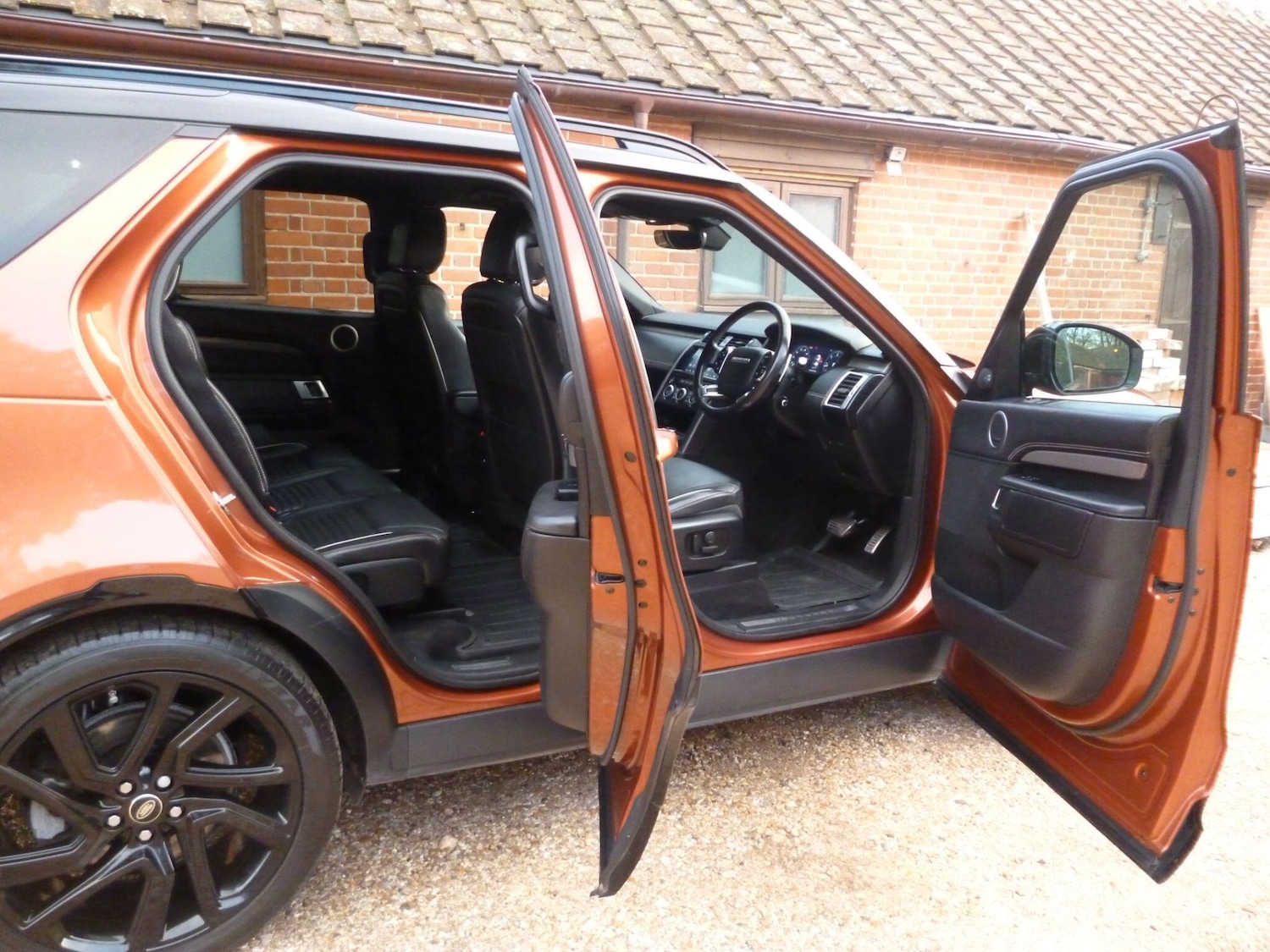 Used Land Rover Discovery 2019 for sale - 76476510: Photo 74