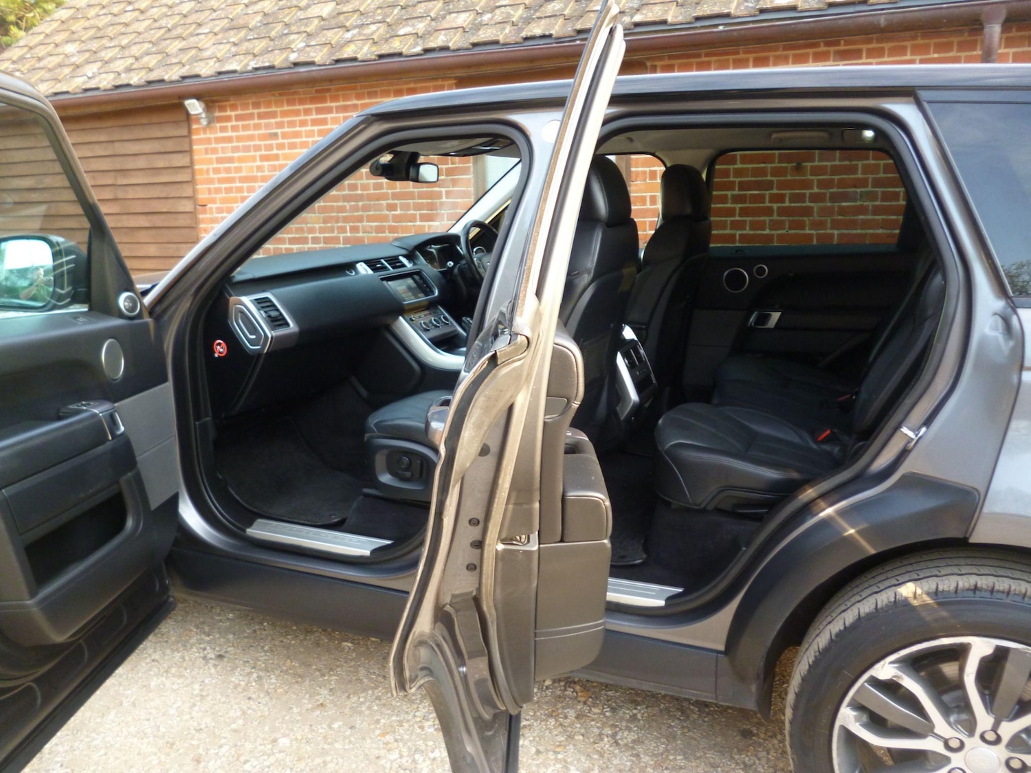 Used Land Rover Range Rover Sport 2015 for sale - 76476496: Photo 59