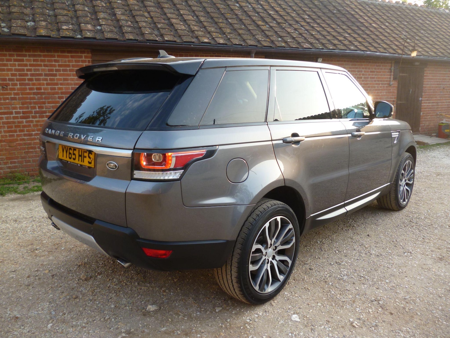 Used Land Rover Range Rover Sport 2015 for sale - 76476496: Photo 7
