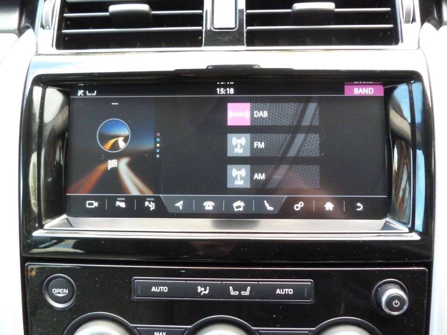 Used Land Rover Discovery 2017 for sale - 76992511: Photo 35