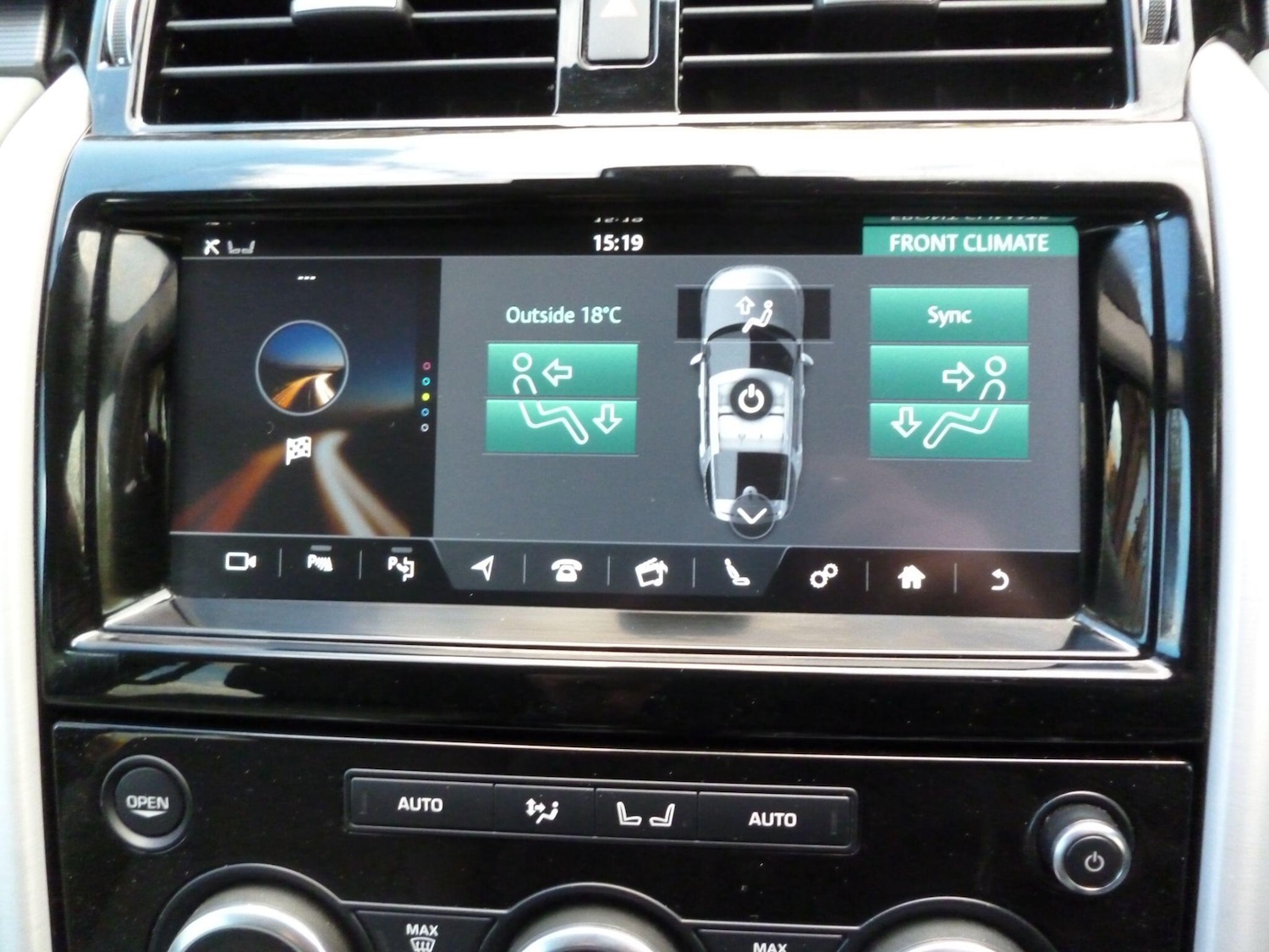 Used Land Rover Discovery 2017 for sale - 76992511: Photo 37