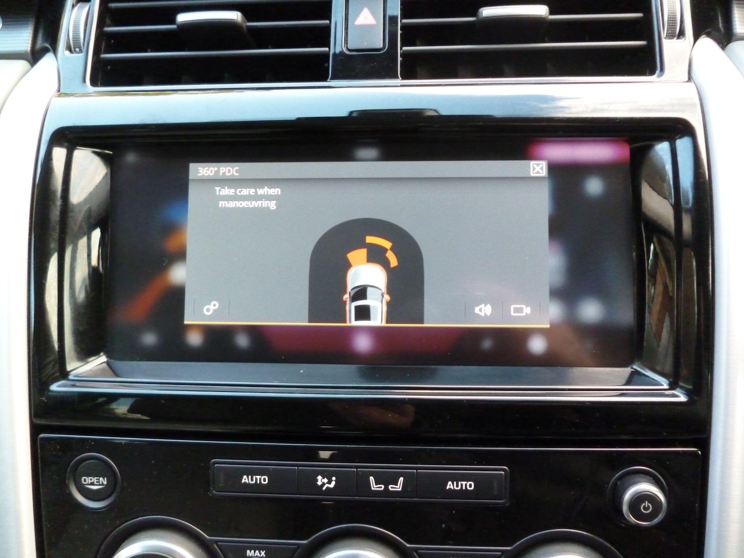 Used Land Rover Discovery 2017 for sale - 76992511: Photo 47