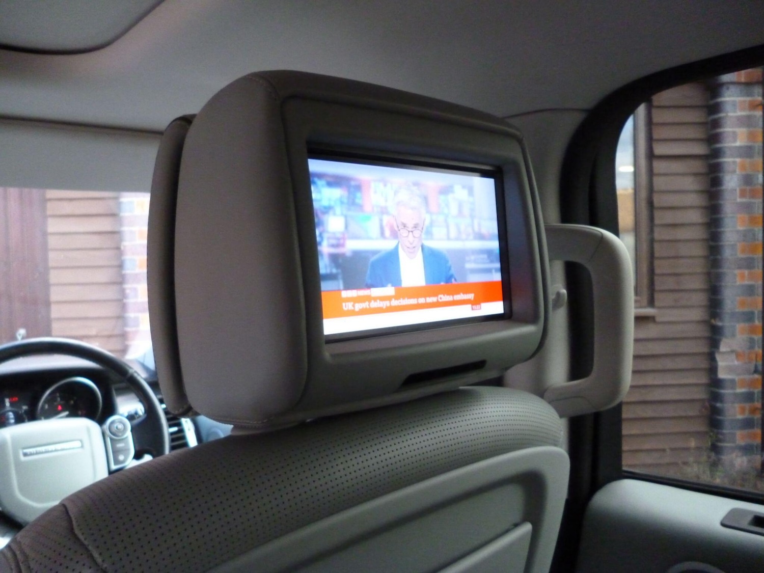 Used Land Rover Discovery 2017 for sale - 76992511: Photo 55