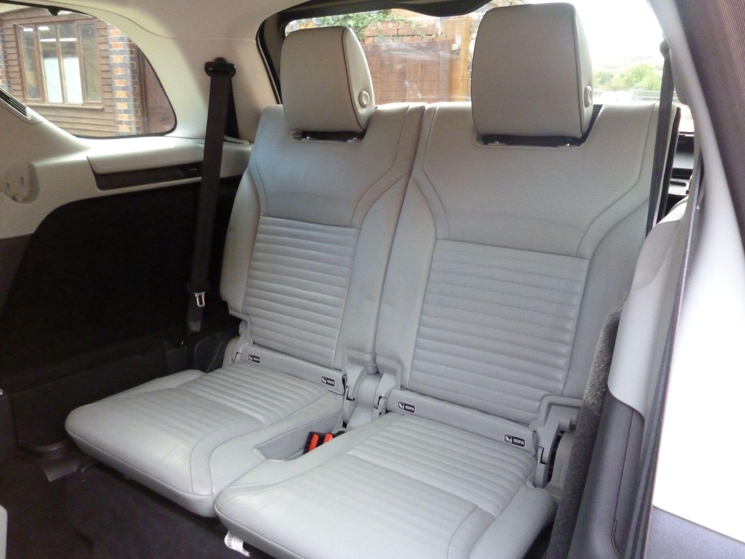 Used Land Rover Discovery 2017 for sale - 76992511: Photo 57