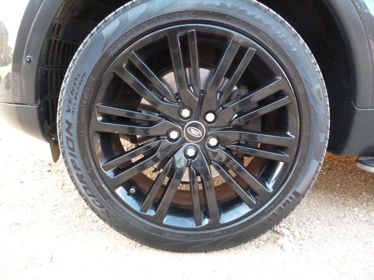 Used Land Rover Discovery 2017 for sale - 76992511: Photo 69