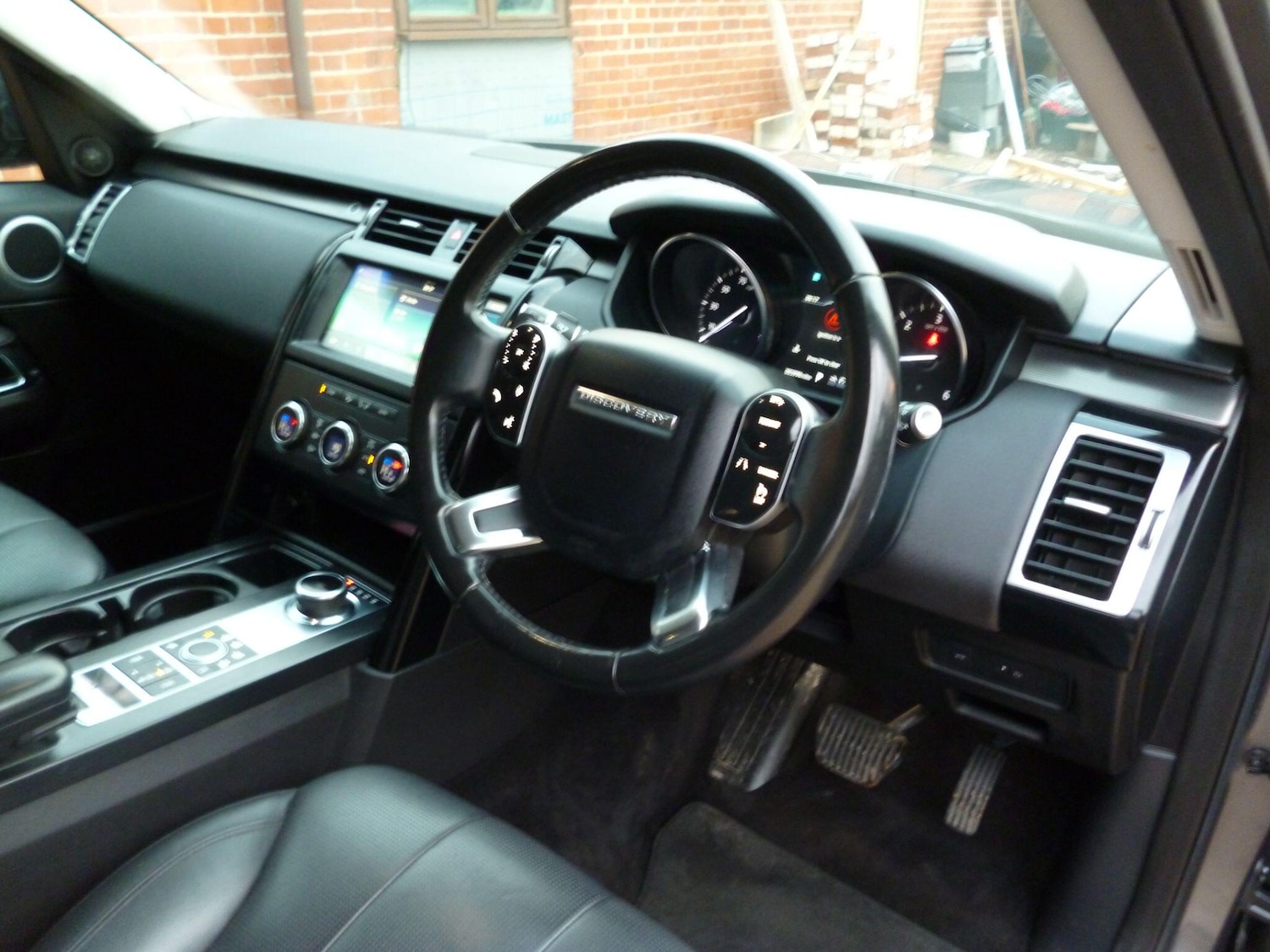 Used Land Rover Discovery 2018 for sale - 76753038: Photo 13