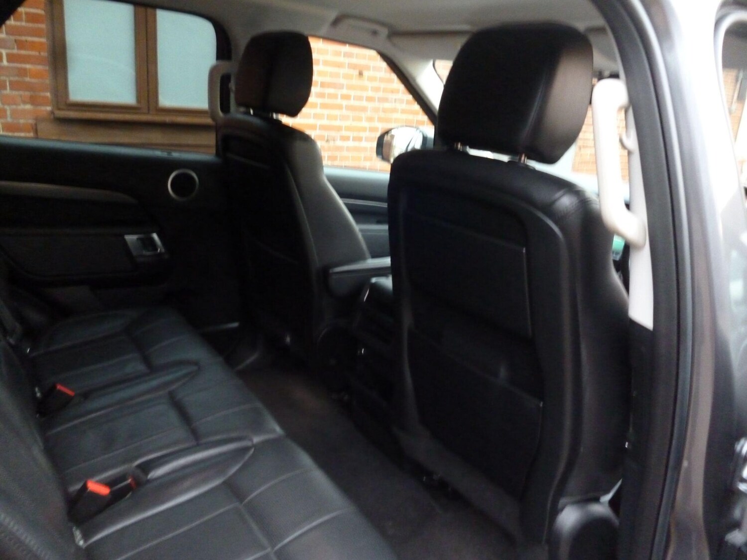 Used Land Rover Discovery 2018 for sale - 76753038: Photo 16