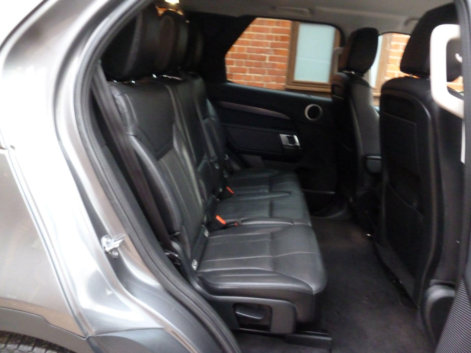 Used Land Rover Discovery 2018 for sale - 76753038: Photo 17