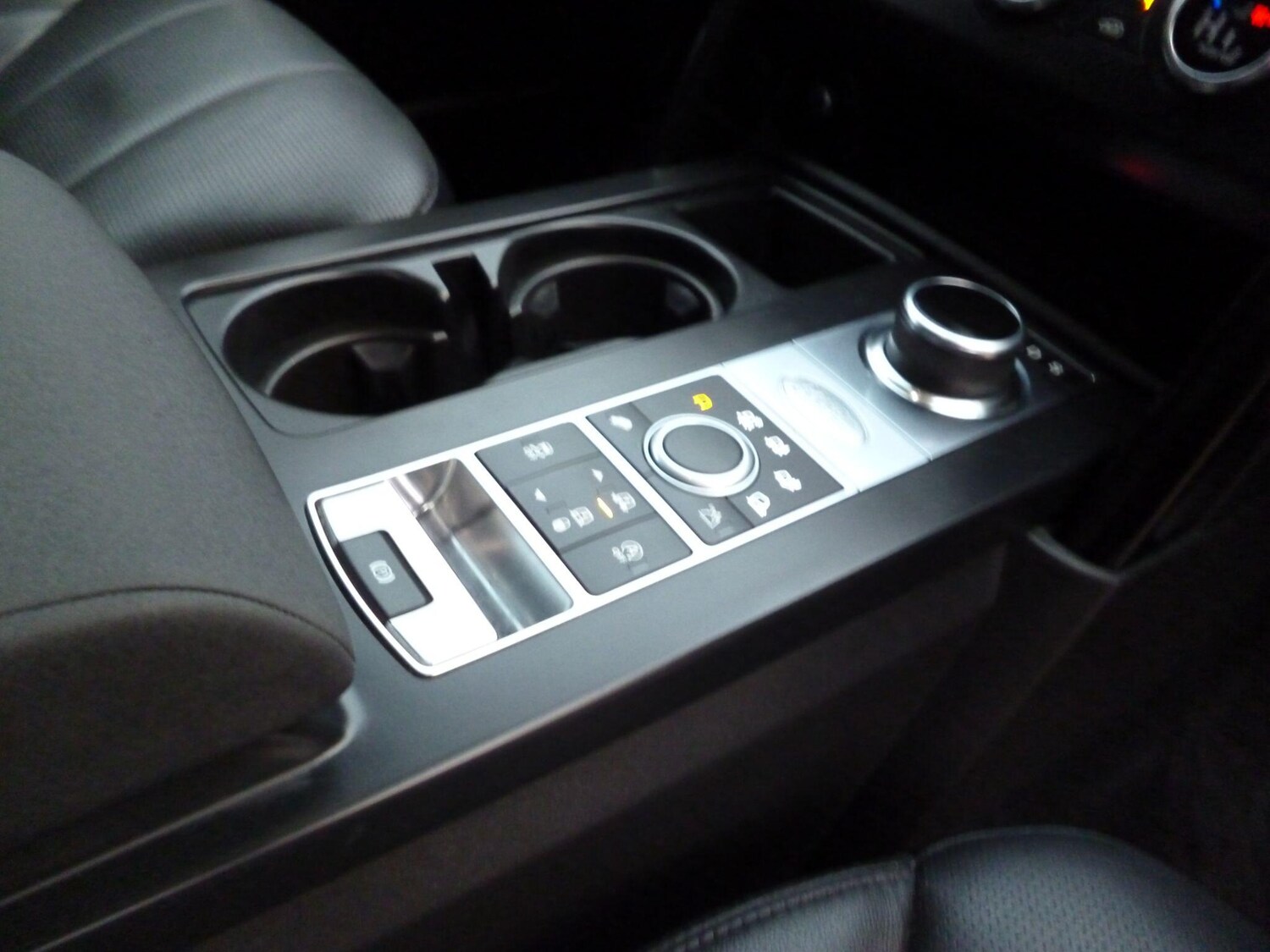 Used Land Rover Discovery 2018 for sale - 76753038: Photo 20