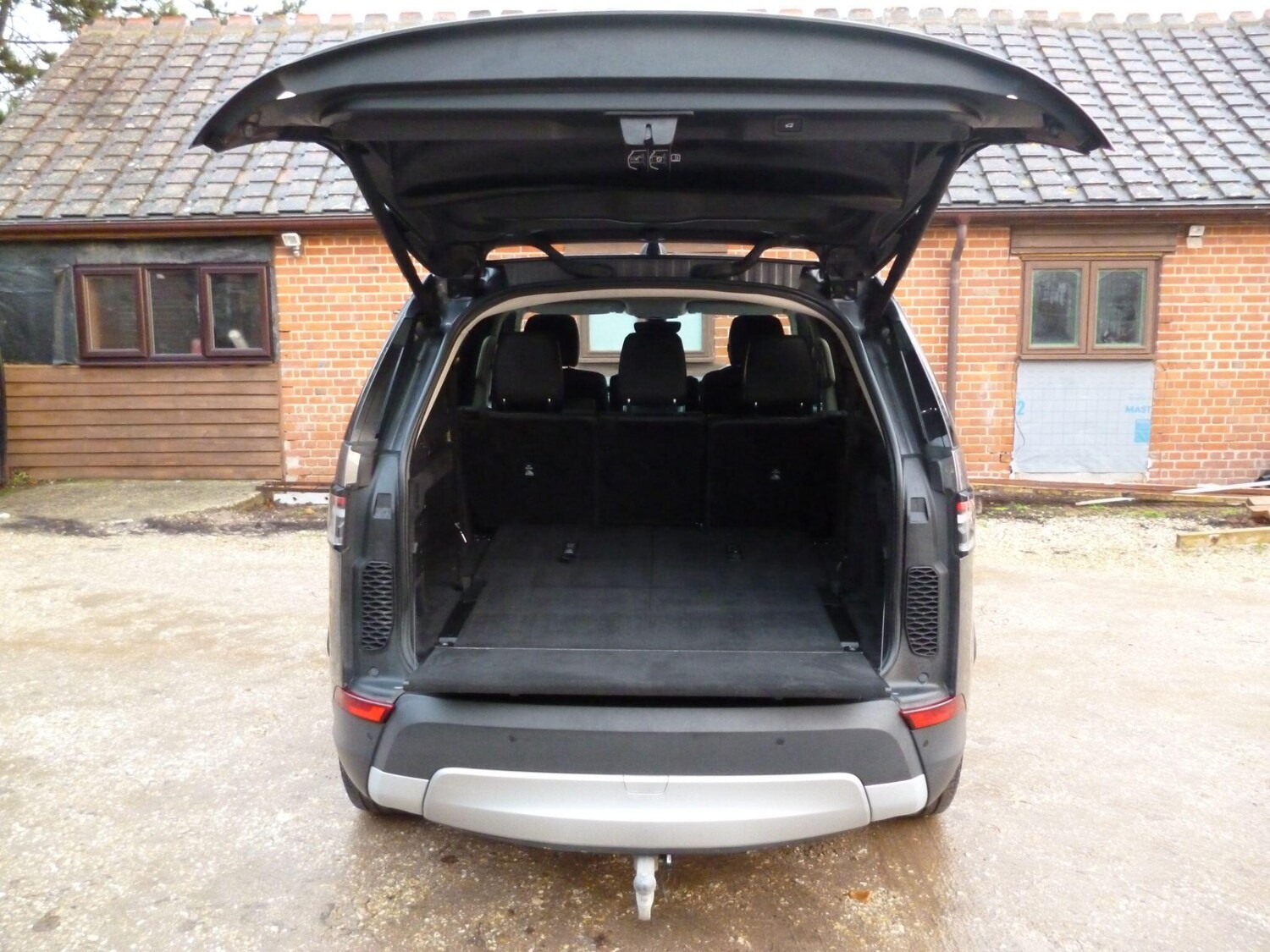 Used Land Rover Discovery 2018 for sale - 76753038: Photo 49