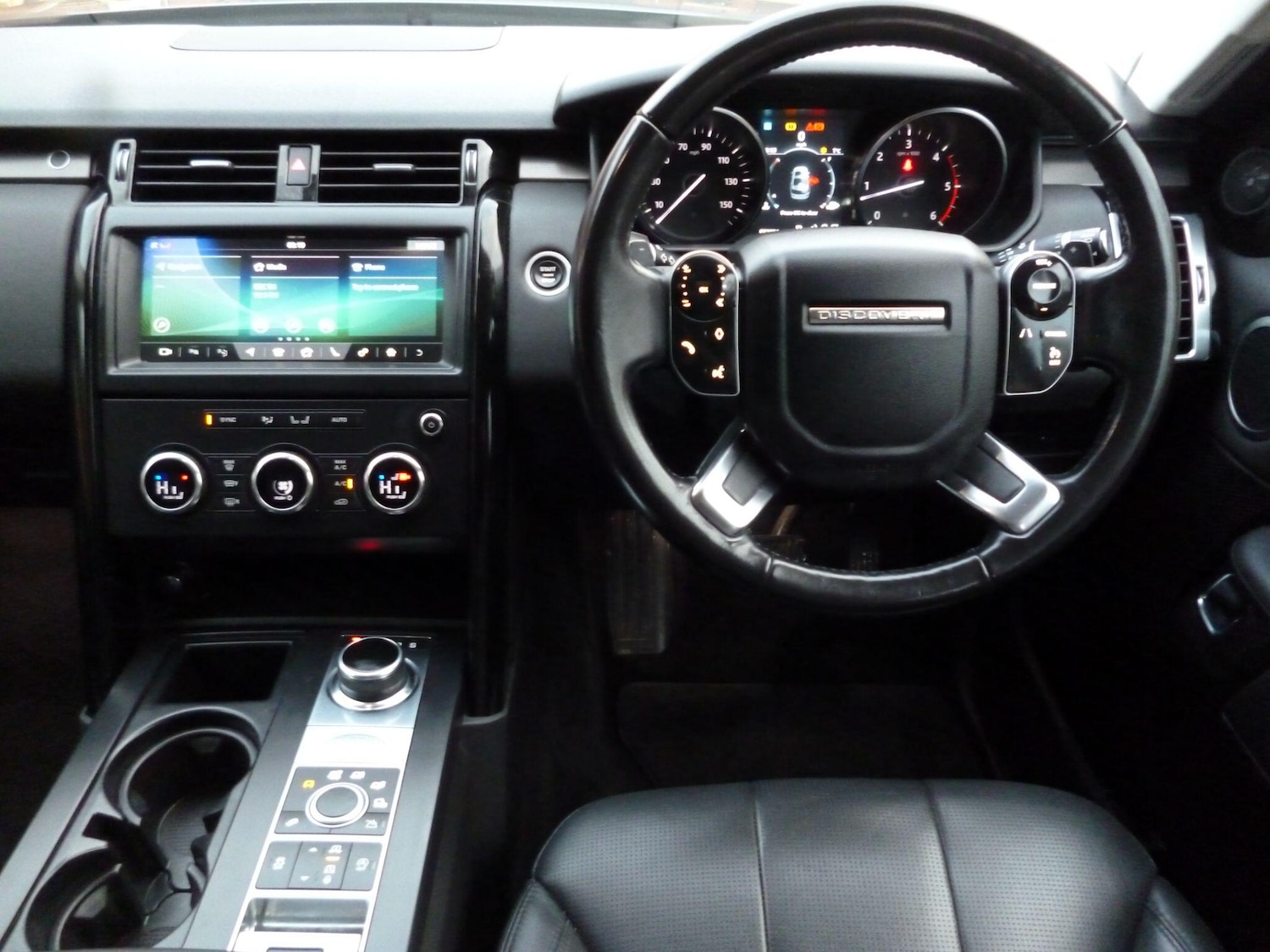 Used Land Rover Discovery 2018 for sale - 76753038: Photo 9