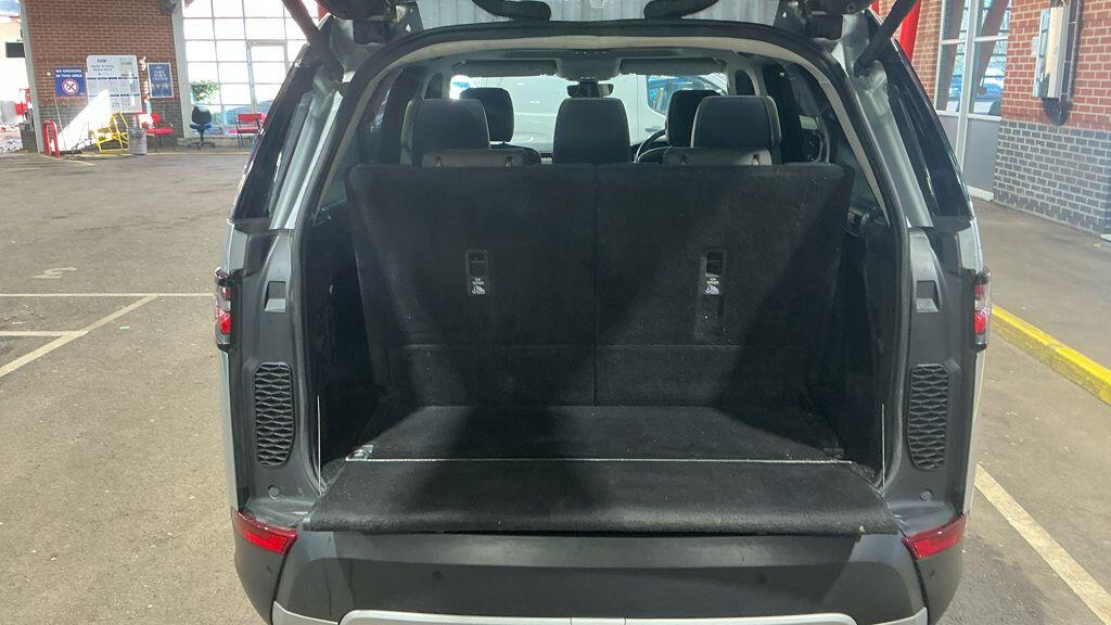 Used Land Rover Discovery 2020 for sale - 77015459: Photo 17