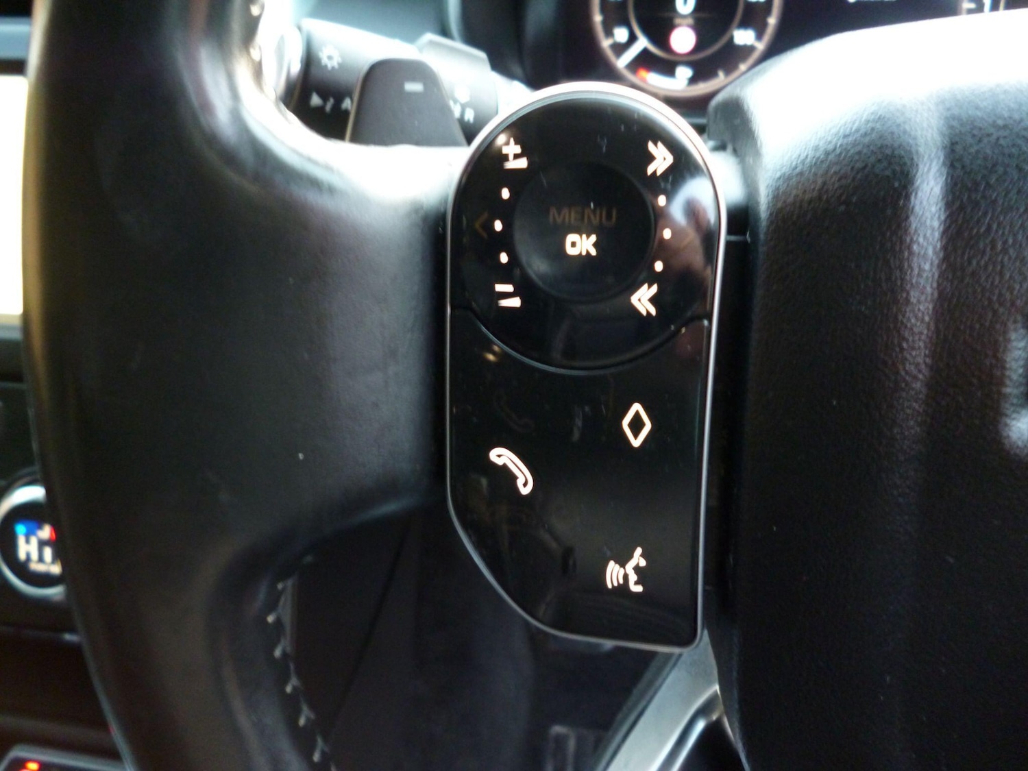 Used Land Rover Discovery 2020 for sale - 77015459: Photo 22