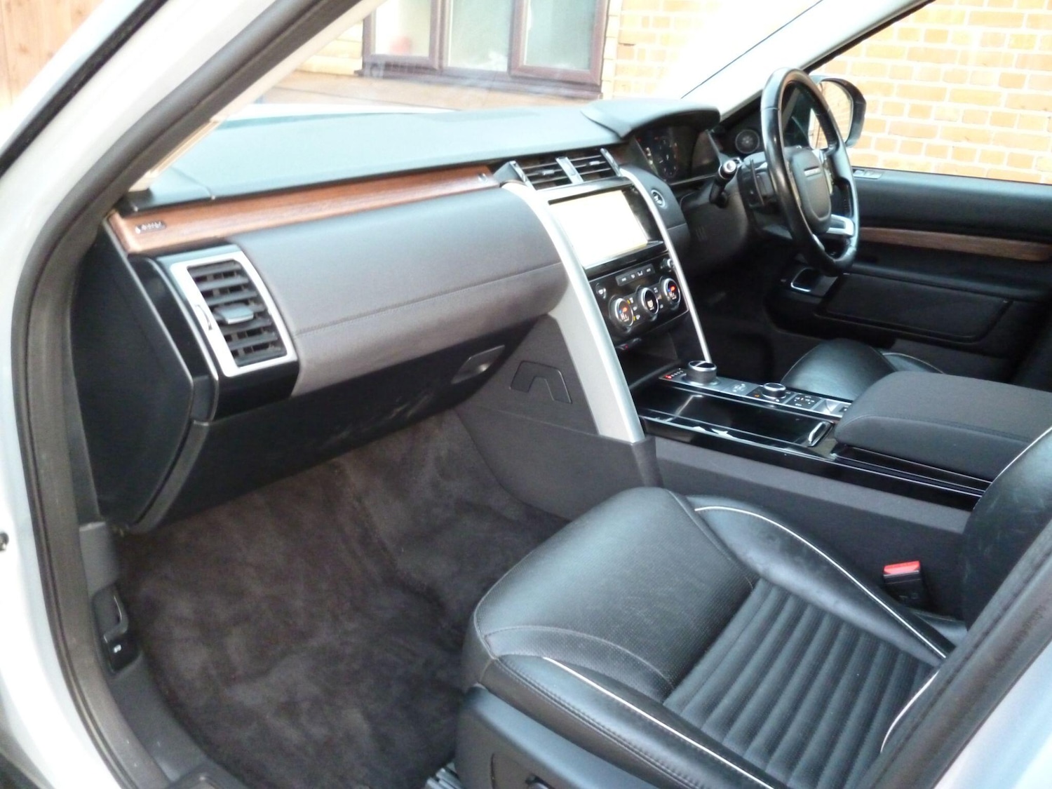 Used Land Rover Discovery 2020 for sale - 77015459: Photo 39