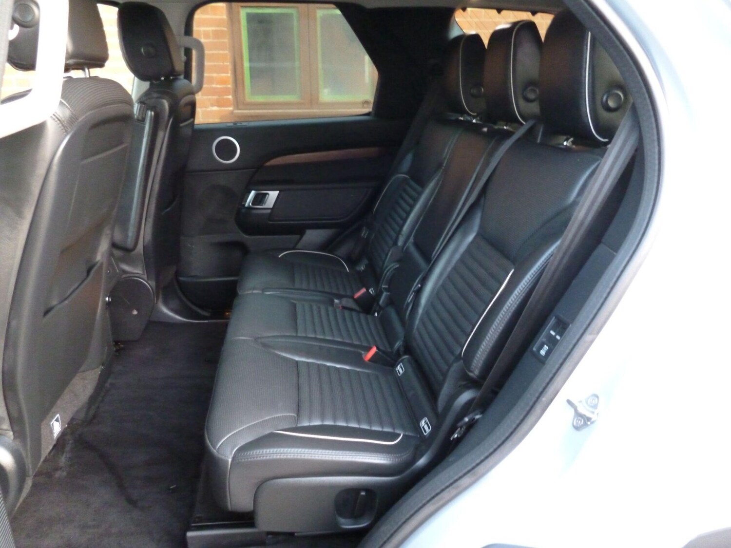 Used Land Rover Discovery 2020 for sale - 77015459: Photo 43