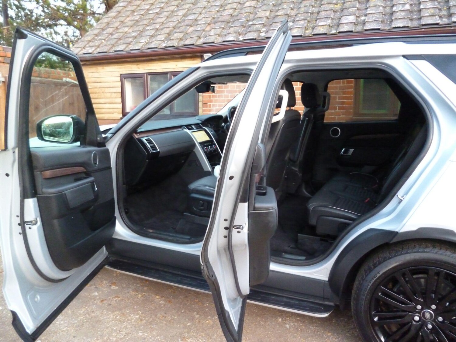 Used Land Rover Discovery 2020 for sale - 77015459: Photo 63