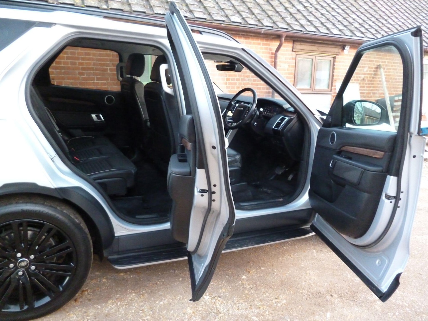 Used Land Rover Discovery 2020 for sale - 77015459: Photo 64