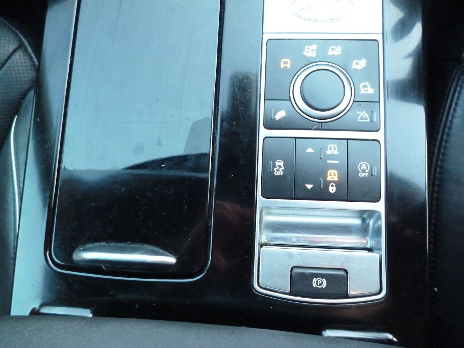 Used Land Rover Discovery 2019 for sale - 76832757: Photo 26