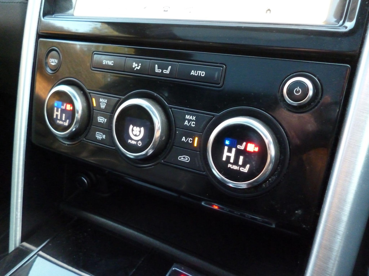 Used Land Rover Discovery 2019 for sale - 76832757: Photo 27