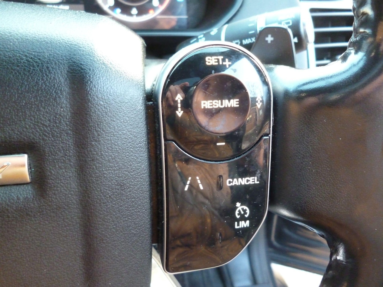 Used Land Rover Discovery 2019 for sale - 76832757: Photo 31