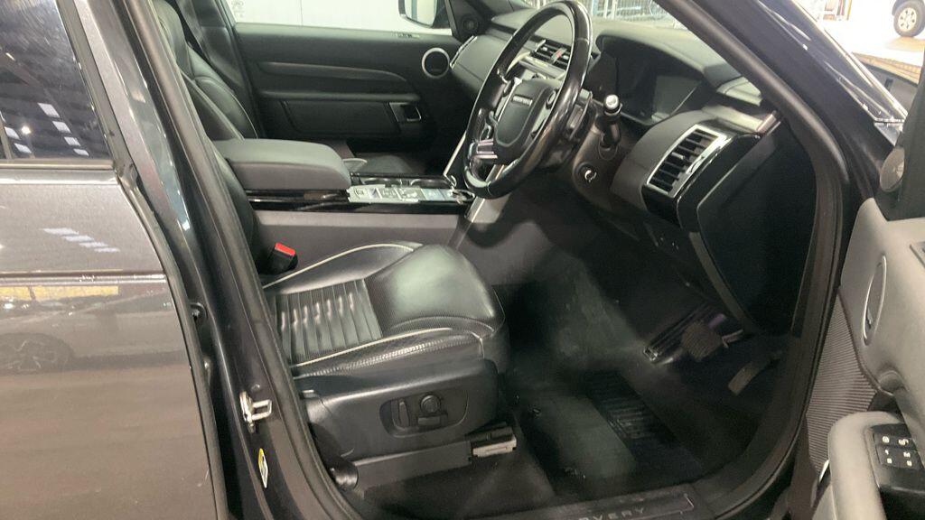 Used Land Rover Discovery 2019 for sale - 76832757: Photo 7