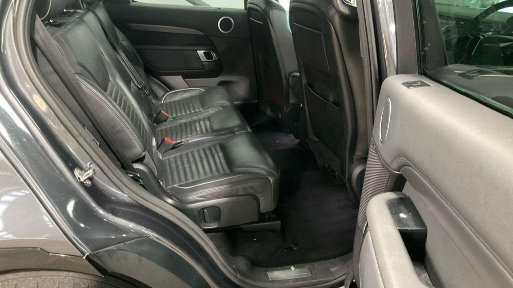 Used Land Rover Discovery 2019 for sale - 76832757: Photo 8