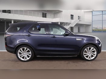 Used Land Rover Discovery 2019 for sale - 77958353: Photo