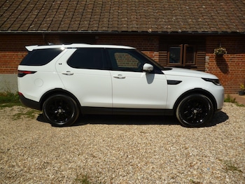 Used Land Rover Discovery 2019 for sale - 79076100: Photo