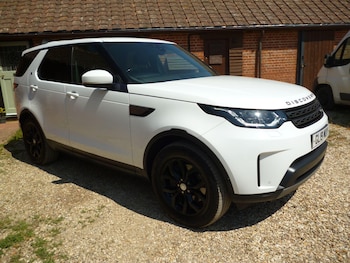 Used Land Rover Discovery 2019 for sale - 79076100: Photo