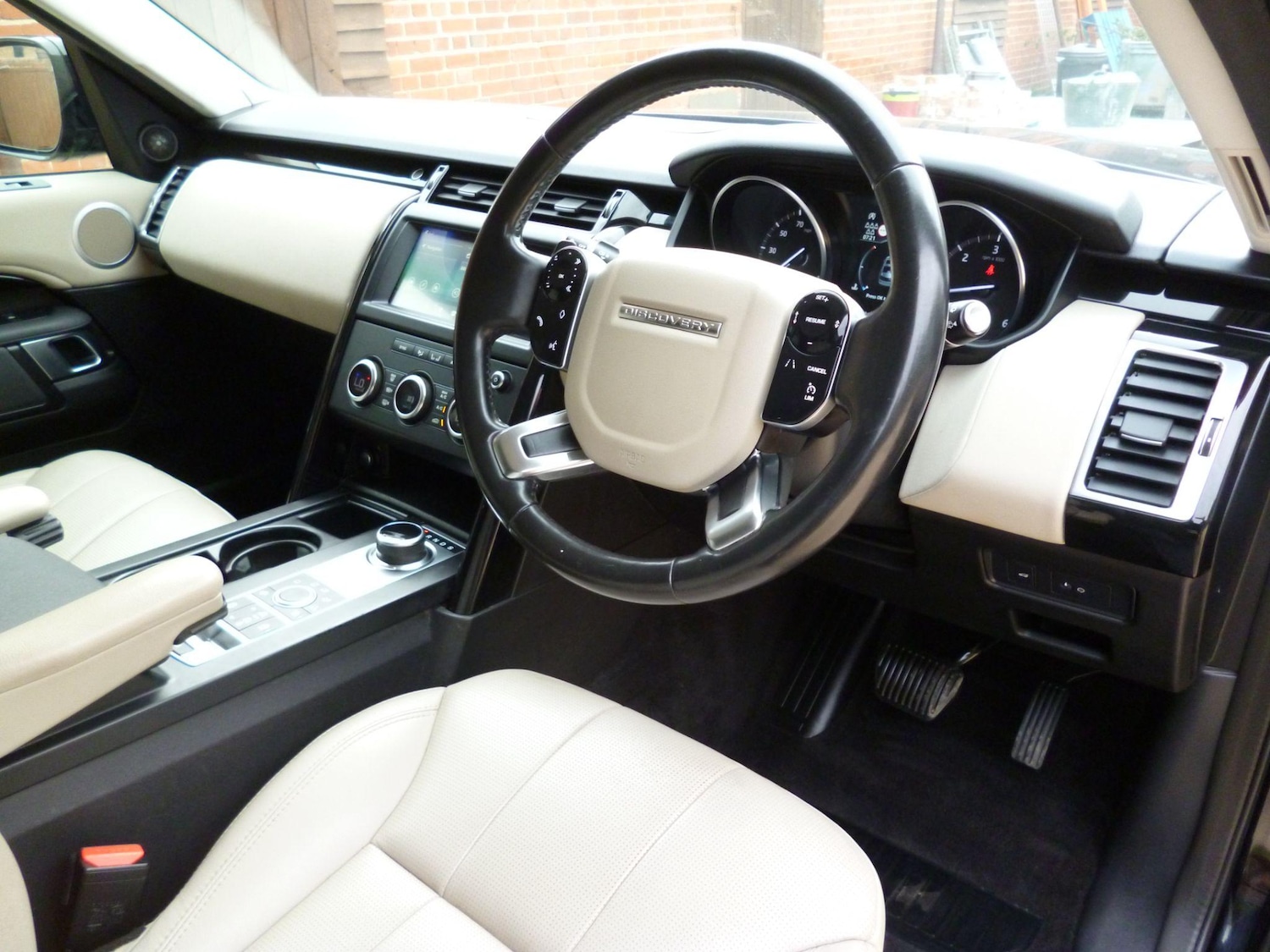 Used Land Rover Discovery 2019 for sale - 76476523: Photo 13