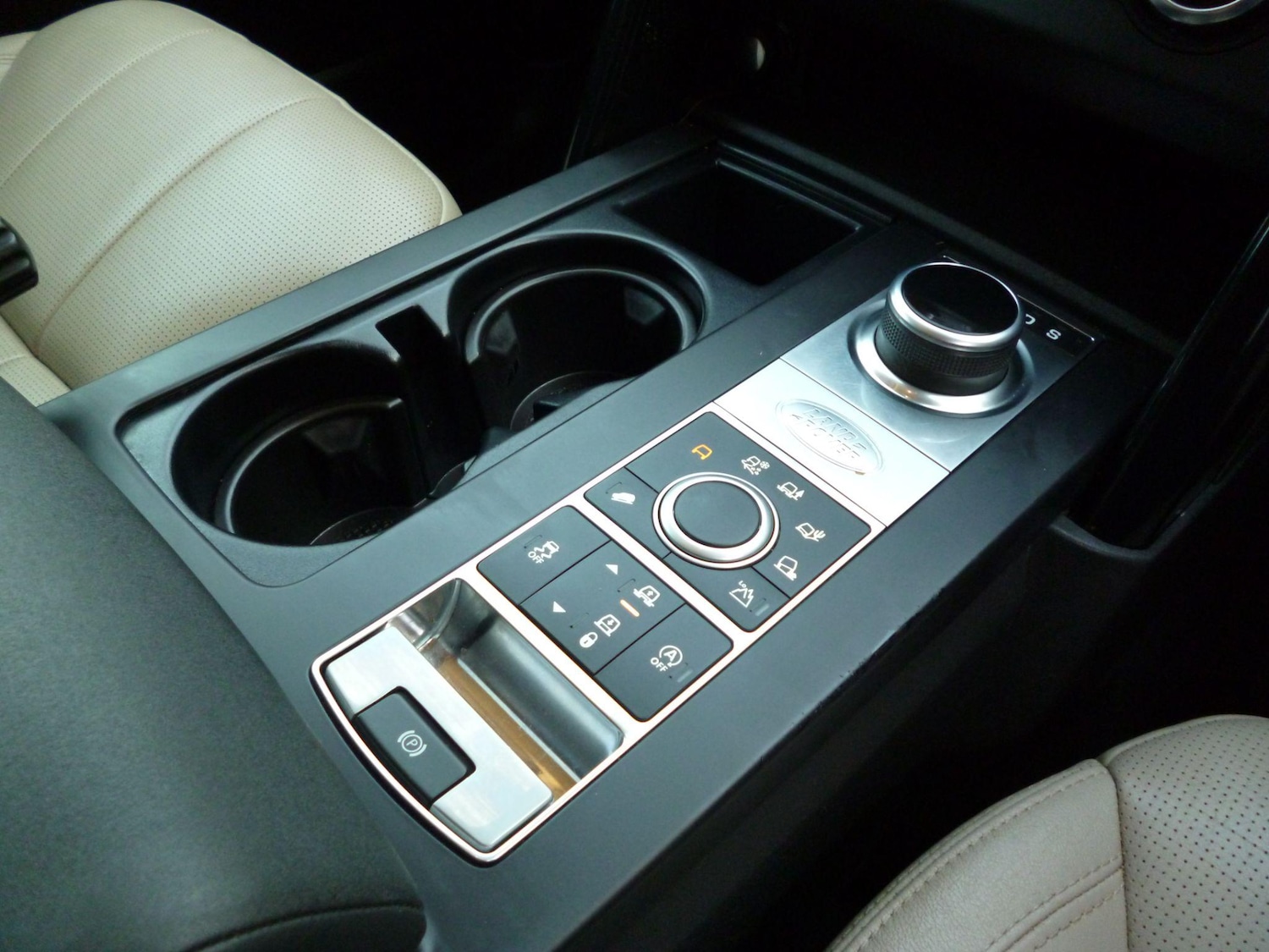 Used Land Rover Discovery 2019 for sale - 76476523: Photo 20