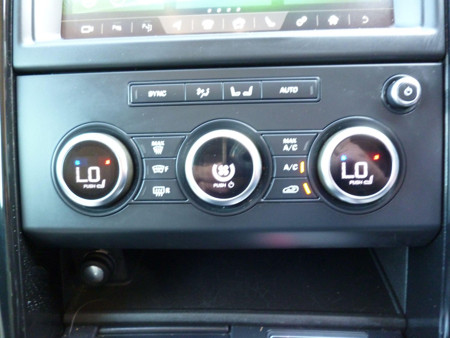 Used Land Rover Discovery 2019 for sale - 76476523: Photo 23